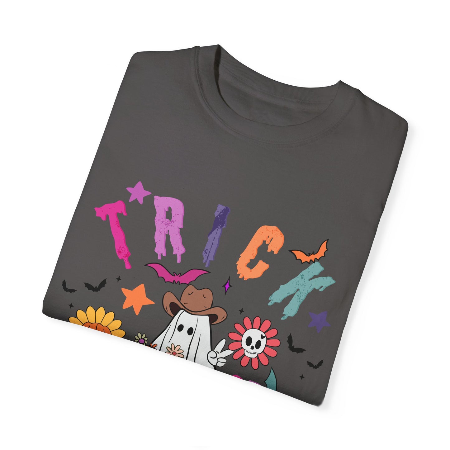 “Trick or Treat” 🎃 Halloween Tee Shirt