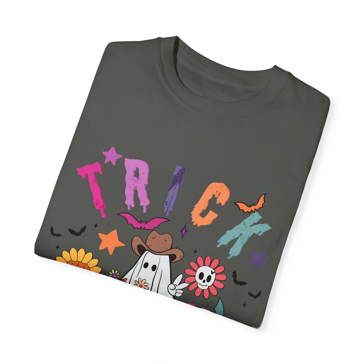 “Trick or Treat” 🎃 Halloween Tee Shirt