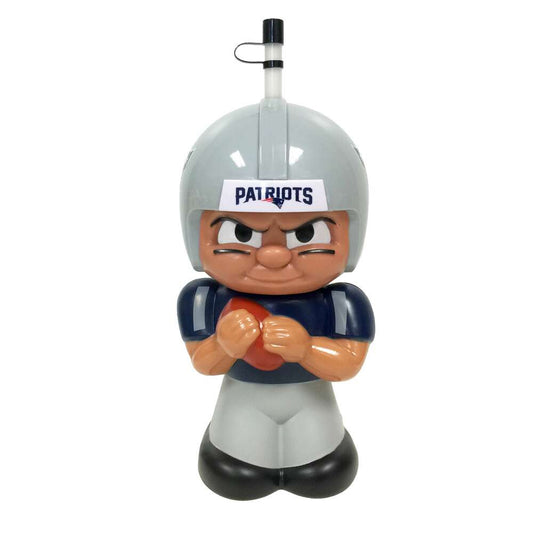 New England Patriots Big Sip 3D water bottle, shaped like NFL quarterback, 16oz, includes straw.