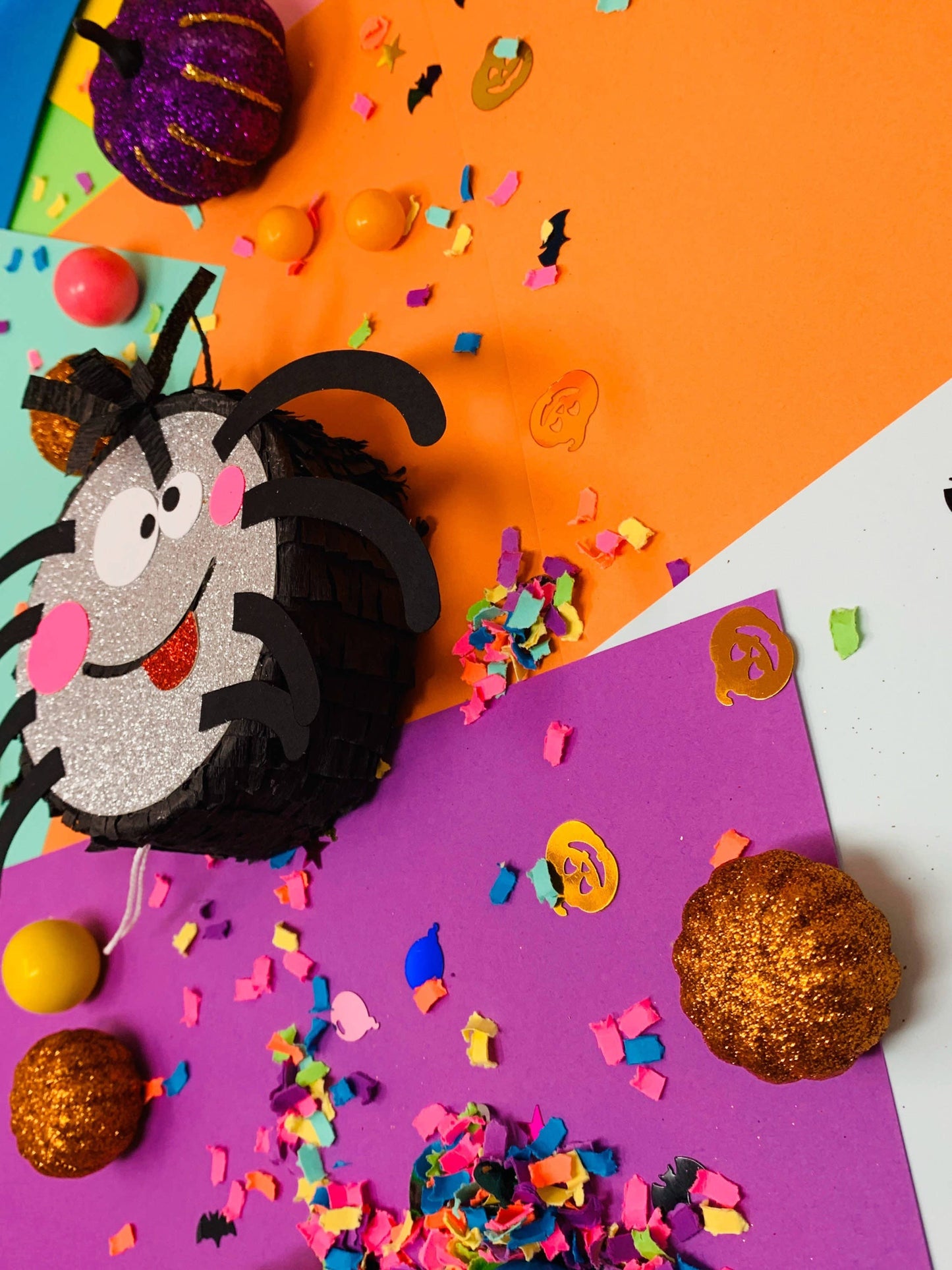 Mini Spider Piñata Halloween Indoor Decoration