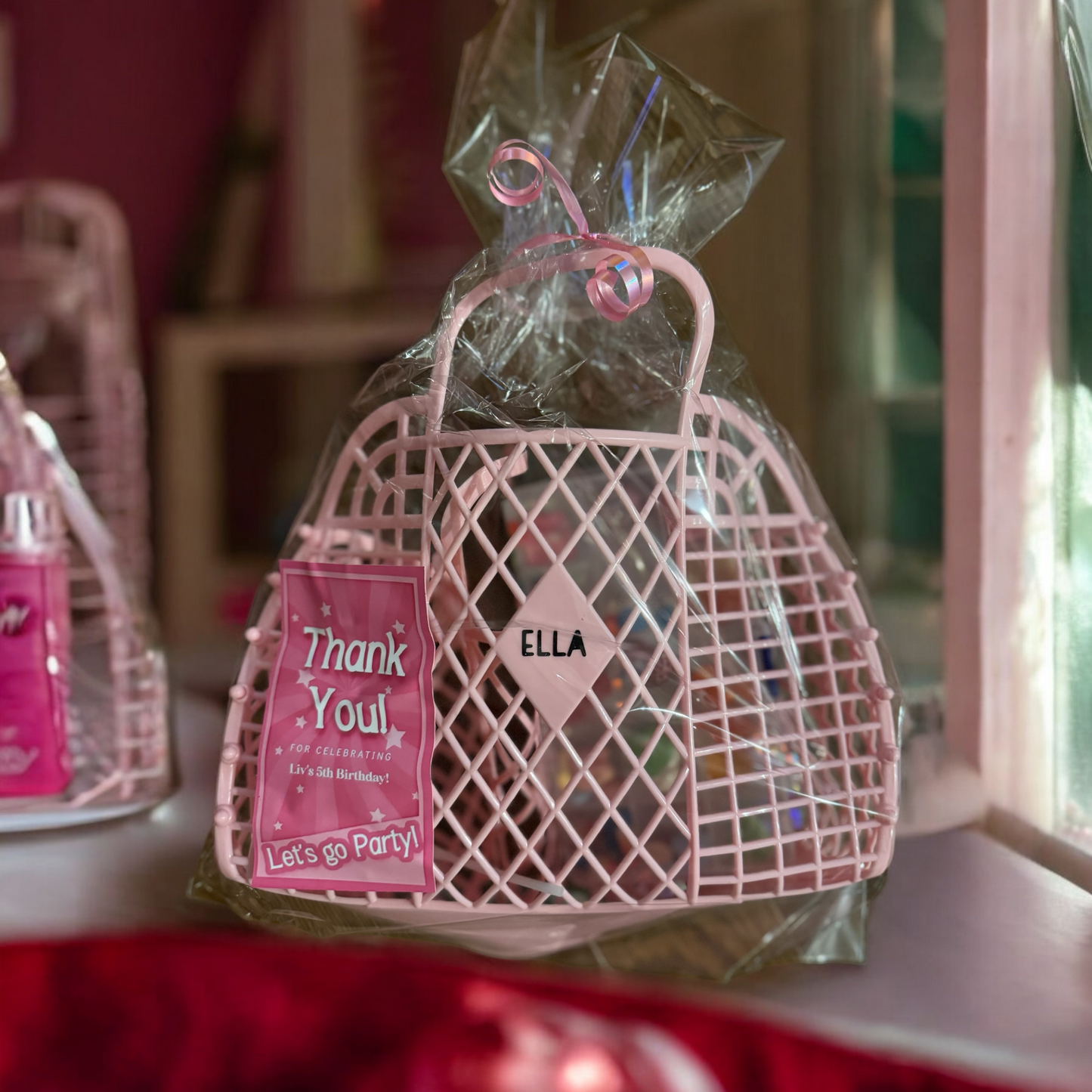 Personalized Jelly Bag for kids, featuring a vibrant pink color and customizable name option, perfect for flower girls, birthday gifts, or beach outings.