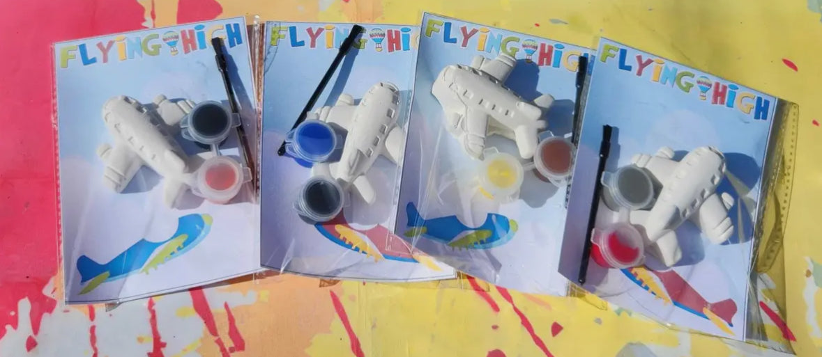 Airplane-themed DIY pottery painting kits, perfect party favors for kids ages 3+. Each kit includes a mini sculpture, paints, and a paintbrush, ideal for birthdays, baby showers, family reunions, or sleepover parties. Fun indoor activity that encourages artistic expression for toddlers and preschoolers