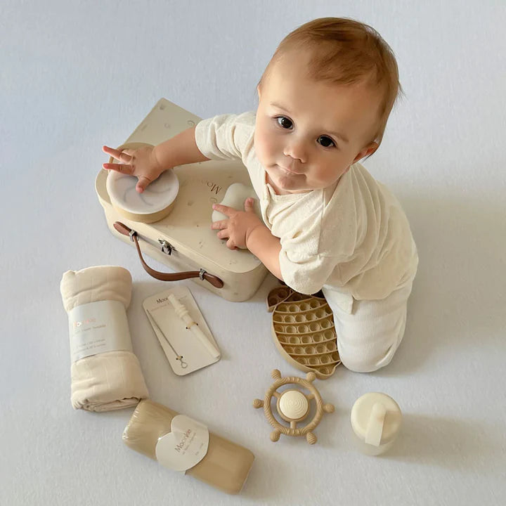 Personalized Baby Gift Set – Food-Grade Silicone & Bamboo Swaddle for 6m+